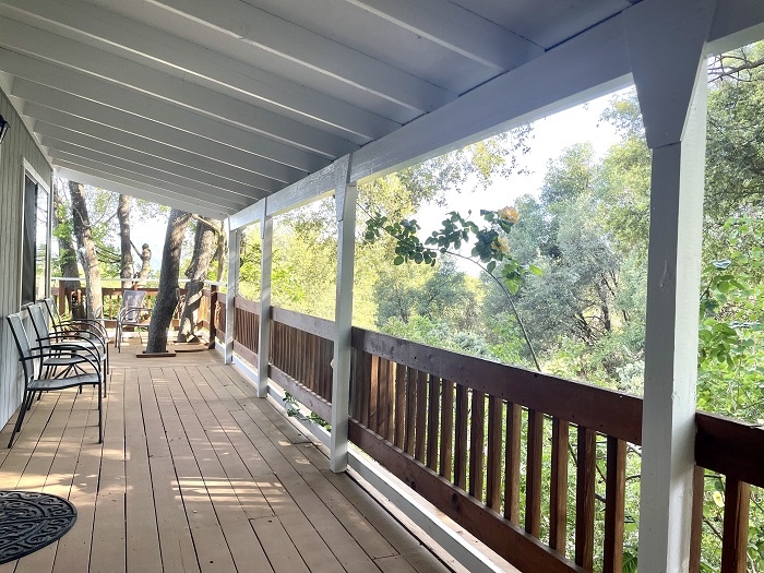 Sierra Suite covered porch